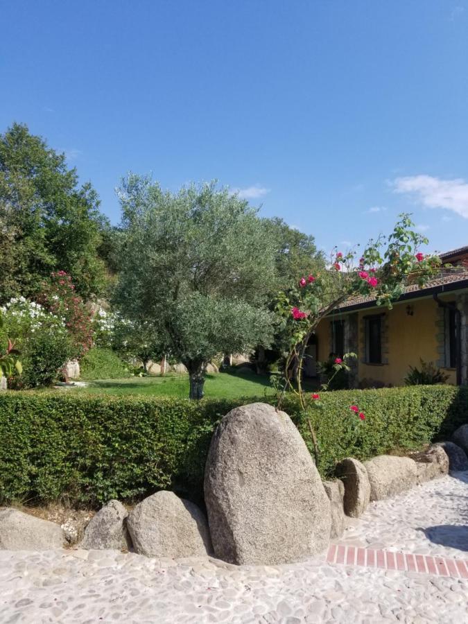 B&B Casa Vacanza Centro Sardegna Sorgono ภายนอก รูปภาพ