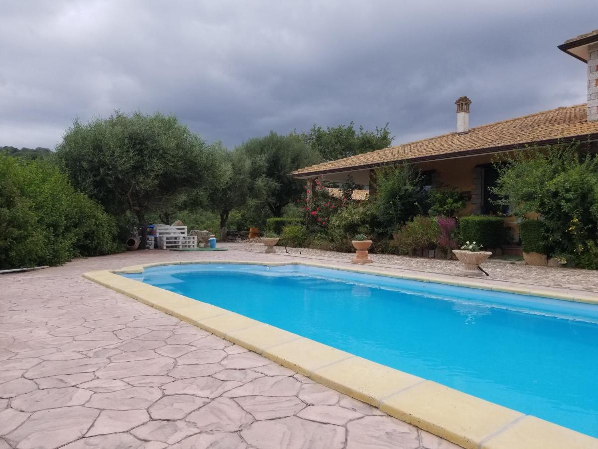 B&B Casa Vacanza Centro Sardegna Sorgono ห้อง รูปภาพ