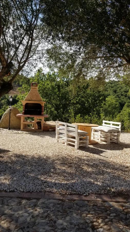 B&B Casa Vacanza Centro Sardegna Sorgono ภายนอก รูปภาพ