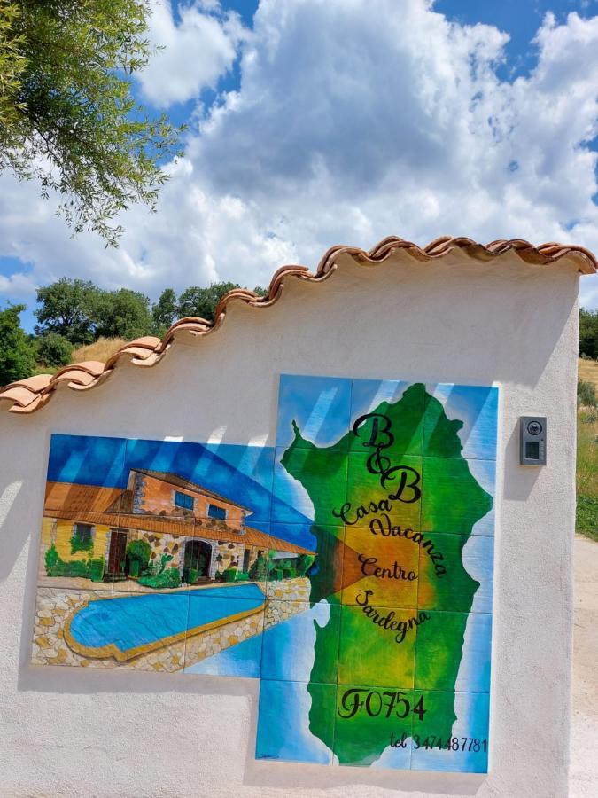 B&B Casa Vacanza Centro Sardegna Sorgono ภายนอก รูปภาพ
